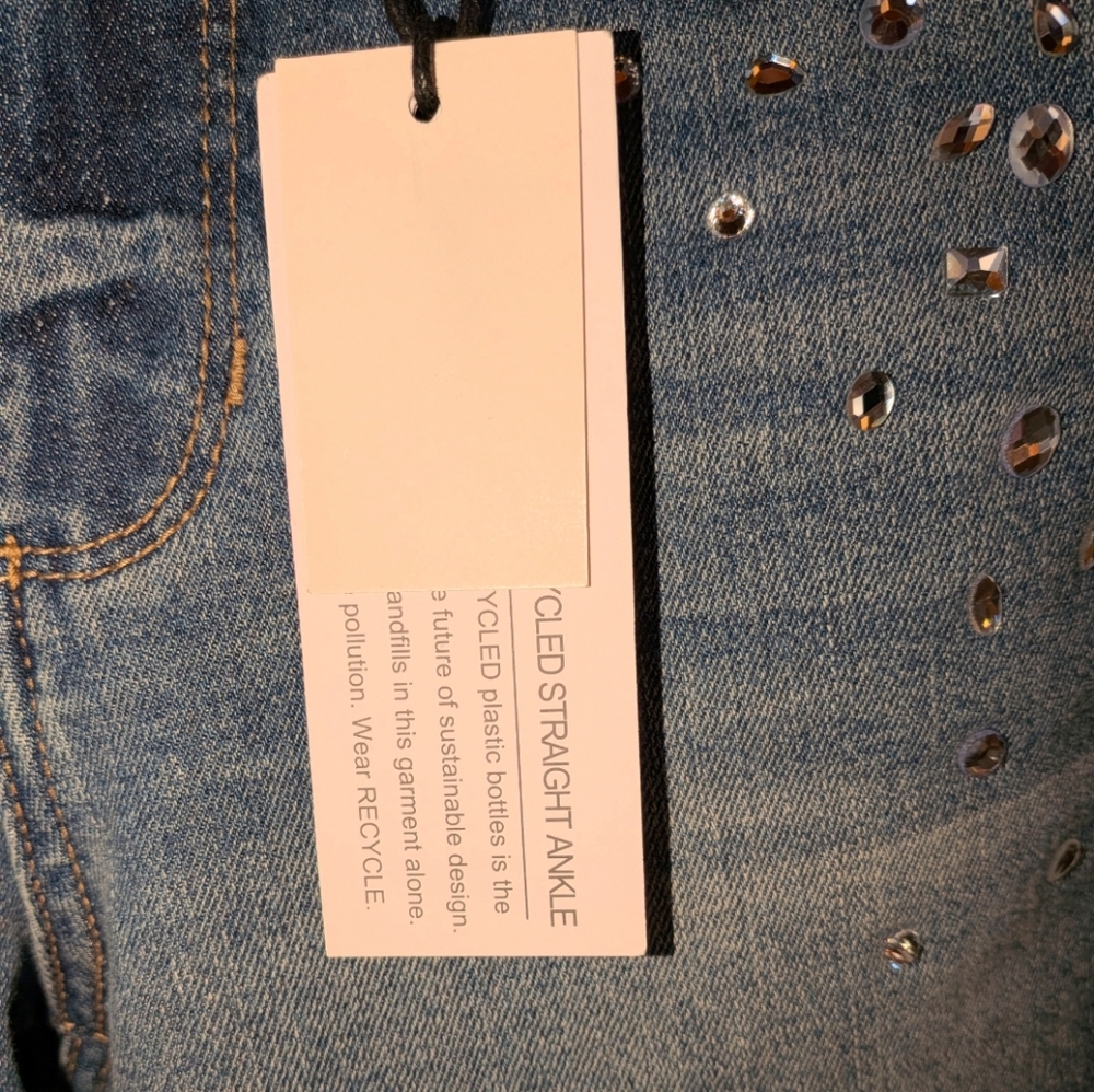 Blue Revival NWT Recycled Denim jeans Size 29 Rhinestone Straight Ankle - Picture 4 of 9